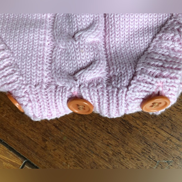 Ashmi & Co. Never Worn Pink Knit Baby Romper with Button Details - Picture 6 of 12